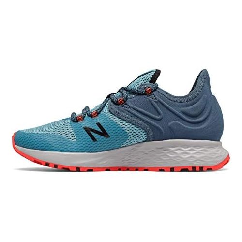 뉴발란스 New Balance Womens Fresh Foam Roav Trail V1 Sneaker