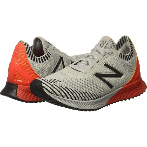 뉴발란스 New Balance Mens FuelCell Echo V1 Running Shoe