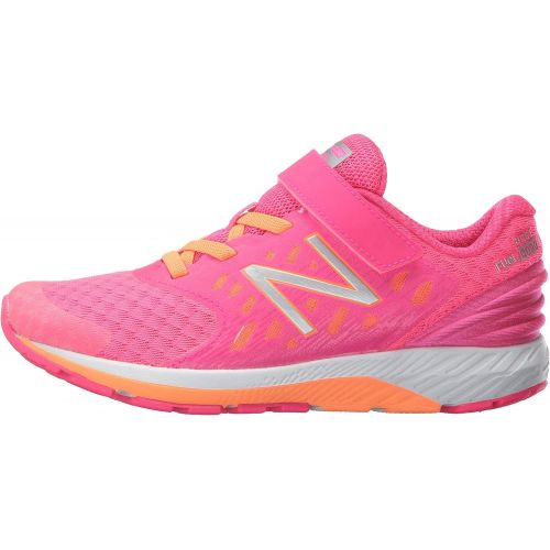 뉴발란스 New+Balance New Balance Kids Urge V2 Hook and Loop Road Running Shoe