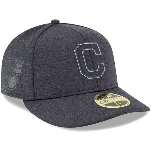  Men's Cleveland Indians New Era Navy 2018 Clubhouse Collection Low Profile 59FIFTY Fitted Hat