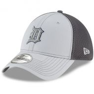 Men's Detroit Tigers New Era Gray Grayed Out Neo 39THIRTY Flex Hat