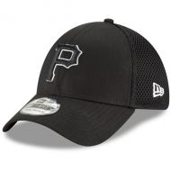 Men's Pittsburgh Pirates New Era Black Neo 39THIRTY Unstructured Flex Hat