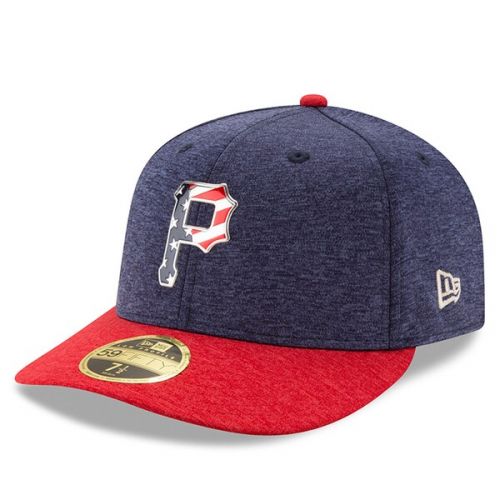  Men's Pittsburgh Pirates New Era Heathered NavyHeathered Red 2017 Stars & Stripes Low Profile 59FIFTY Fitted Hat