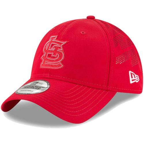  Men's St. Louis Cardinals New Era Red 2018 Clubhouse Collection Classic 9TWENTY Adjustable Hat