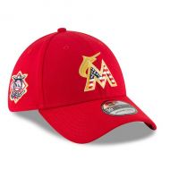 Mens Miami Marlins New Era Red 2018 Stars & Stripes 4th of July 39THIRTY Flex Hat