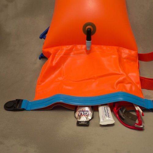  New Wave Swim Buoy - Swim Safety Float and Drybag for Open Water Swimmers, Triathletes, Kayakers and Snorkelers, Highly Visible Buoy Float for Safe Swim Training (PVC Large 20 Lite