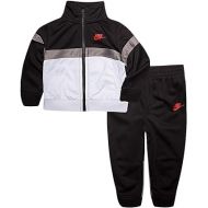 Nike Boy`s 2 Piece Tracksuit (Black(76E633-023)/White, 5)