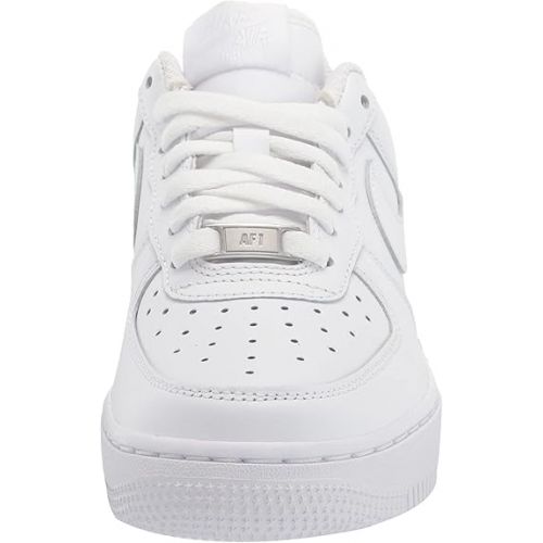 나이키 NIKE Women's Basketball Shoe, White/White-White, 6.5