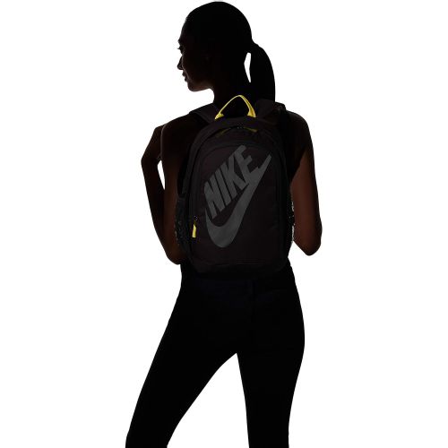 나이키 [아마존베스트]Nike Sportswear Hayward Futura Backpack for Men, Large Backpack with Durable Polyester Shell and Padded Shoulder Straps