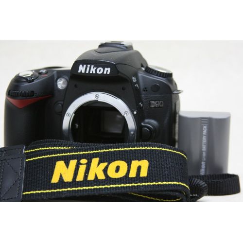  Nikon D90 DX-Format CMOS DSLR Camera (Body Only) (OLD MODEL)