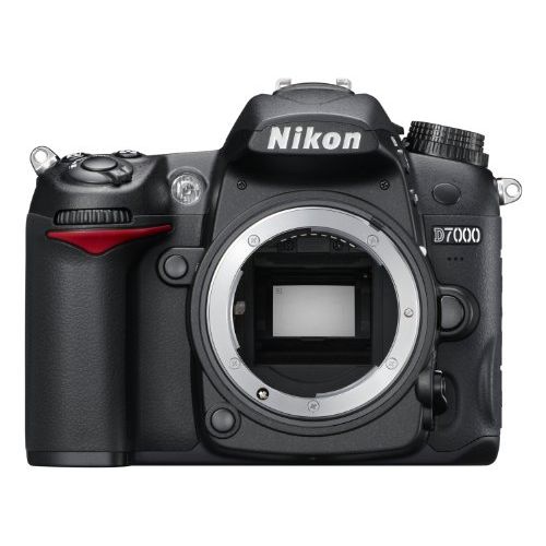  Nikon D7000 DSLR (Body Only)