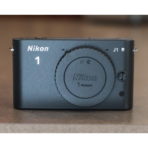  Nikon 1 J1 10.1 MP HD Digital Camera Body Only (Black)