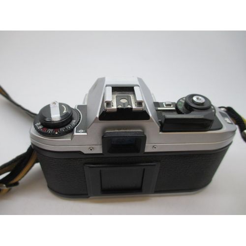  Nikon FG 20 35mm SLR Film Camera Body with Nikon Series E 50mm f1.8 Lens