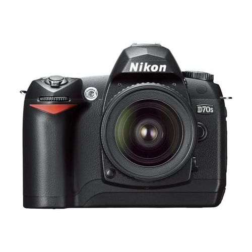  Nikon D70S 6.1MP Digital SLR Camera Kit with 18-70mm Nikkor Lens