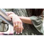 Nina & Grace Rolling Fashion Band Ring