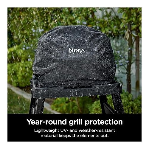 닌자 Ninja XSKCOVERXL Woodfire Premium Grill Cover Pro, Compatible with OG800 and OG900 Series, UV & Water Resistant, Elastic Drawstring for Snug Fit, Lightweight, Year-Round Protection, 13'' x 24'', Black