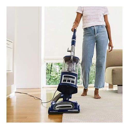 닌자 Shark NV360 Navigator Lift-Away Deluxe Upright Powerful Suction Vacuum for Hardwood Floor, Carpet, Muti-Surface Spotless Cleaning with Large Dust Cup Capacity, Swivel Steering, Blue (Renewed)