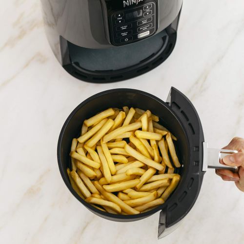 닌자 Ninja AF101 Air Fryer that Cooks, Crisps and Dehydrates, with 4 Quart Capacity, and a High Gloss Finish