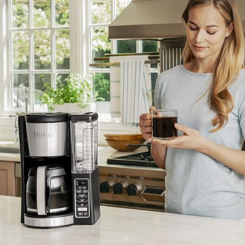 닌자 Ninja 12-Cup Programmable Coffee Maker with Classic and Rich Brews, 60 oz. Water Reservoir, and Thermal Flavor Extraction (CE201), Black/Stainless Steel