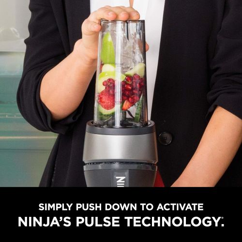 닌자 Ninja Personal Blender for Shakes, Smoothies, Food Prep, and Frozen Blending with 700-Watt Base and (2) 16-Ounce Cups with Spout Lids (QB3001SS): Kitchen & Dining