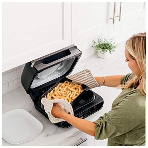 닌자 [아마존베스트]Ninja Foodi XL 5-in-1 Indoor Grill with 4-Quart Air Fryer, Roast, Bake, Dehydrate, BG500A