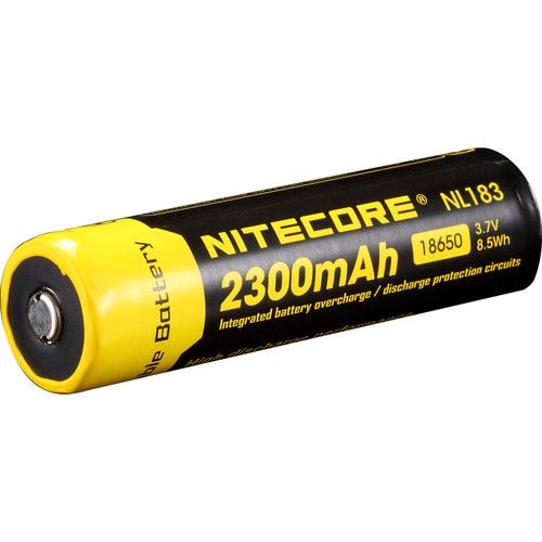  Nitecore MT42 Multi-Task LED Flashlight with Batteries & Charger Kit