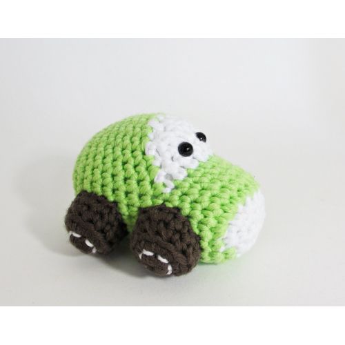  ByMarika Crochet car baby rattle toy - organic cotton - light green and brown