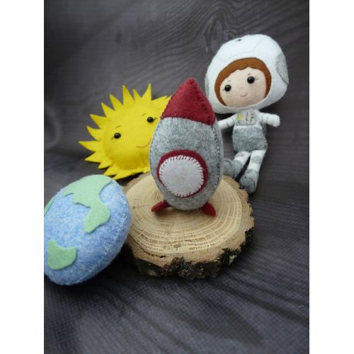  NoBrand Space baby mobile Baby Toys Baby shower gift Cosmos nursery decor Felt Baby decor Plush toys Soft