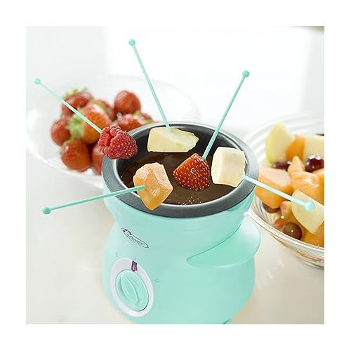  Bestron Chocolate Fondue for 2 People, Mini Chocolate Fondue Set, Includes 10 x Skewers, 10 x Forks and 1 x Spatula, 25 Watt, Colour: Mint