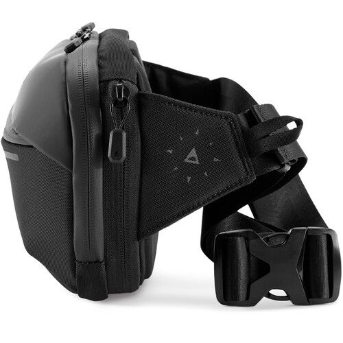  Nomatic Navigator 1L Sling (Black)