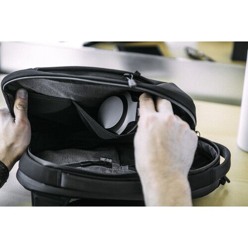  Nomatic Navigator 6L Sling (Black)