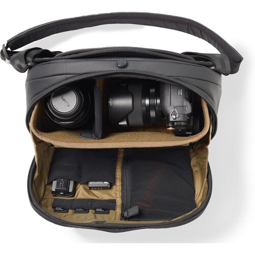  Nomatic McKinnon Camera Sling (Black, 8L)