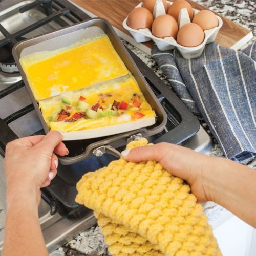  Nordicware Nordic Ware Rolled Omelet Pan, Grey