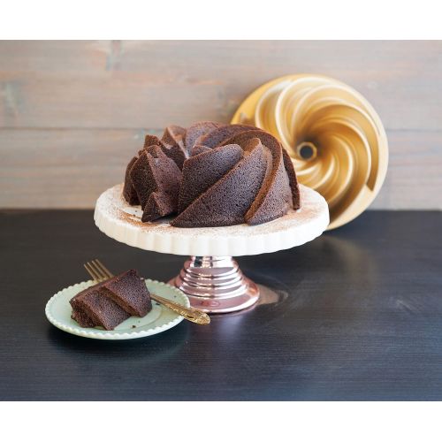  Nordic Ware Heritage Bundt 6 Cup, Gold