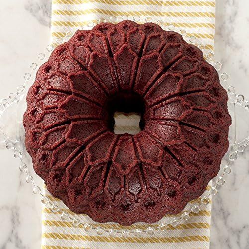  Nordic Ware Stained Glass Bundt Pan, Metallic