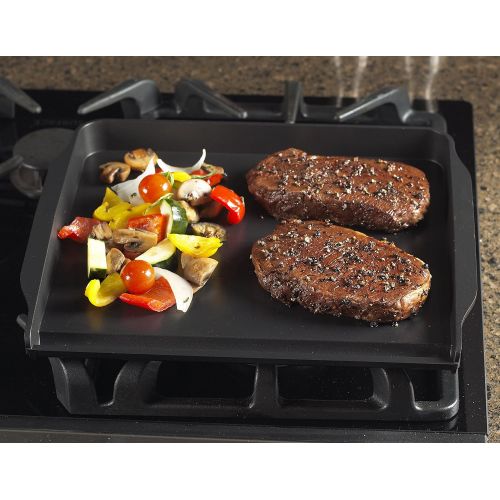  Nordic Ware Stovetop Backsplash Griddle, 14 x 12, Black: Kitchen & Dining