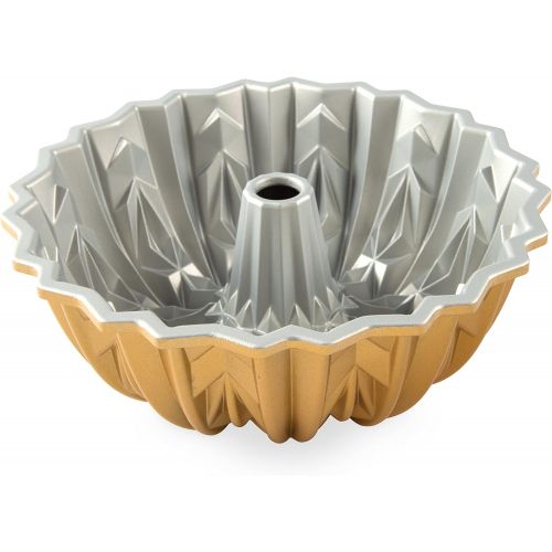 Nordic Ware Cut Crystal Cast Bundt Pan, 10 Cup Capacity, Gold: Kitchen & Dining
