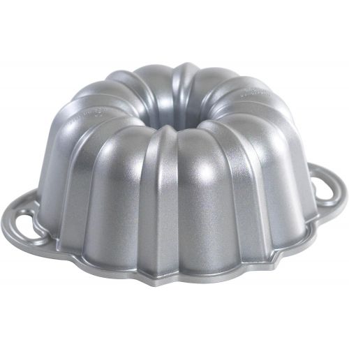  Nordic Ware Platinum Collection Bundt Pan, 6-Cup: Kitchen & Dining