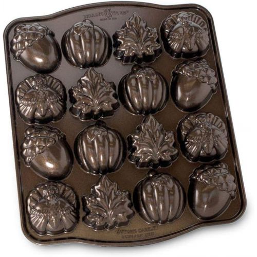  Nordic Ware Seasonal Collection Autumn Cakelette Pan: Bakeware: Kitchen & Dining