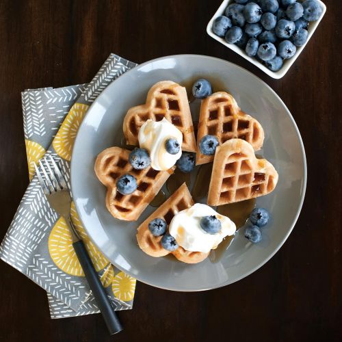  Nordic Ware Sweetheart Waffler: Kitchen & Dining