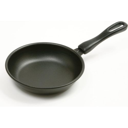  [아마존베스트]Norpro Non Stick Mini Frying Pan Skillet 6 Inches New Carbon Steel