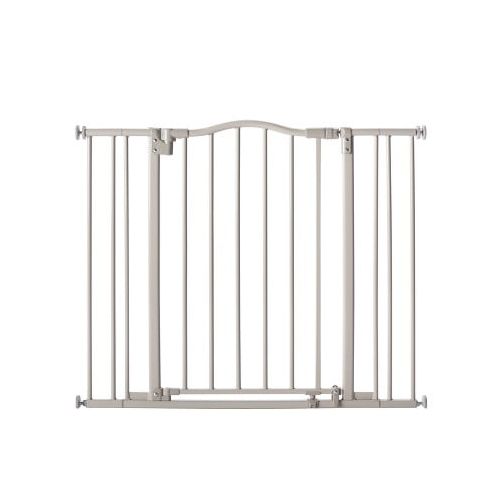  North States Arched Auto-Close Gate with Easy Step-Gray