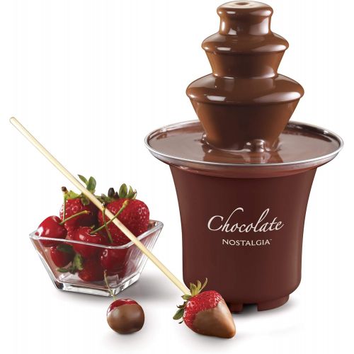  [아마존베스트]Nostalgia 8-Ounce Chocolate Fondue Fountain, Half-Pound Capacity, Easy to Assemble 3-Tiers, Perfect For Nacho Cheese, BBQ Sauce, Ranch, Liqueurs, Brown