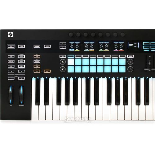  Novation 61SL MkIII 61-key Keyboard Controller with Sequencer