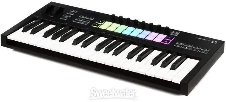  Novation Launchkey 37 MK3 37-key Keyboard Controller