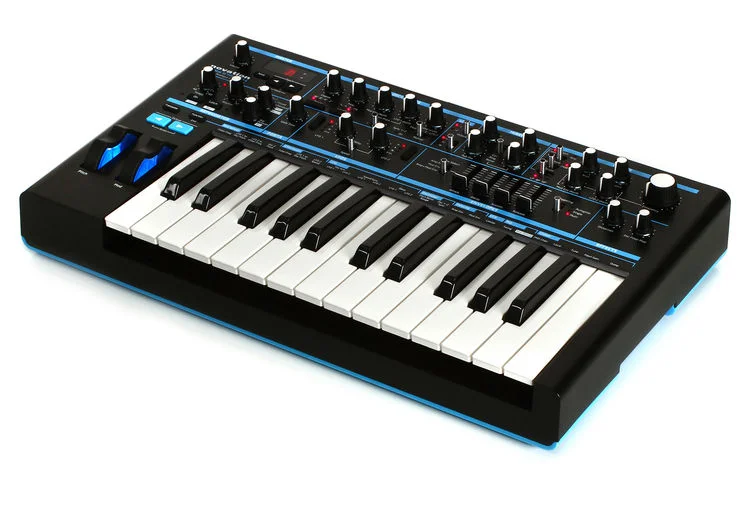  Novation Bass Station II Analog Synthesizer