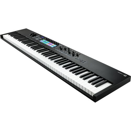  Novation Launchkey 88 MK3 USB MIDI Keyboard Controller (88-Key)