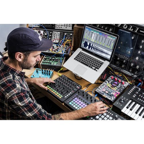  Novation Launch Control XL Controller for Ableton Live (Black)