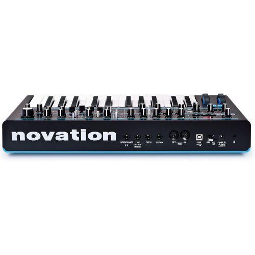  Novation Bass Station II Analog Mono-Synth