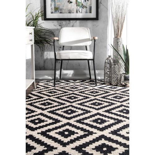  NuLOOM nuLOOM Contemporary Kellee Diamond Wool Rug, 7 6 x 9 6, Black